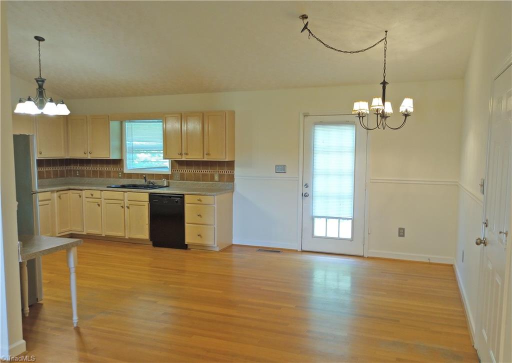 1195 Washburn Road