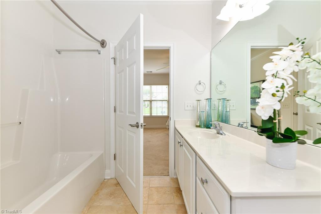 4294 Plantation Ridge Lane