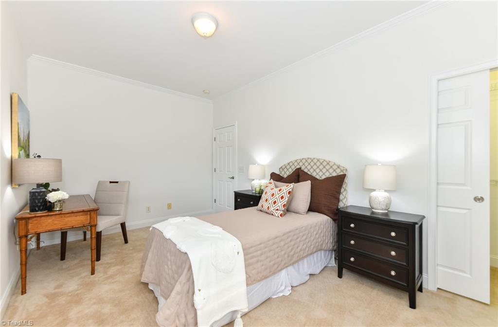 4294 Plantation Ridge Lane
