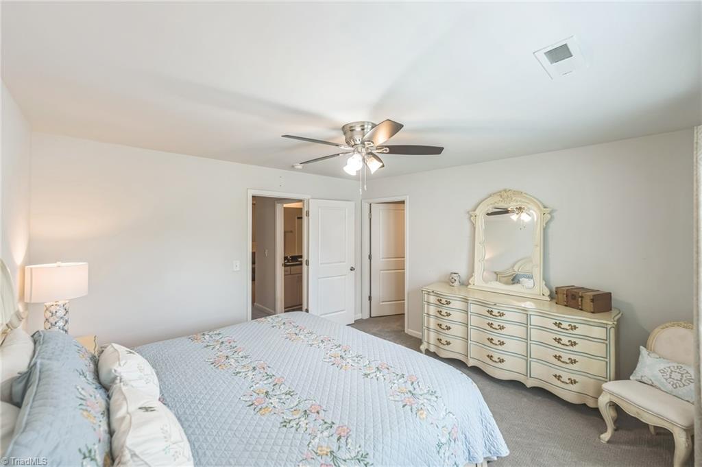 4 Finley Ridge Way