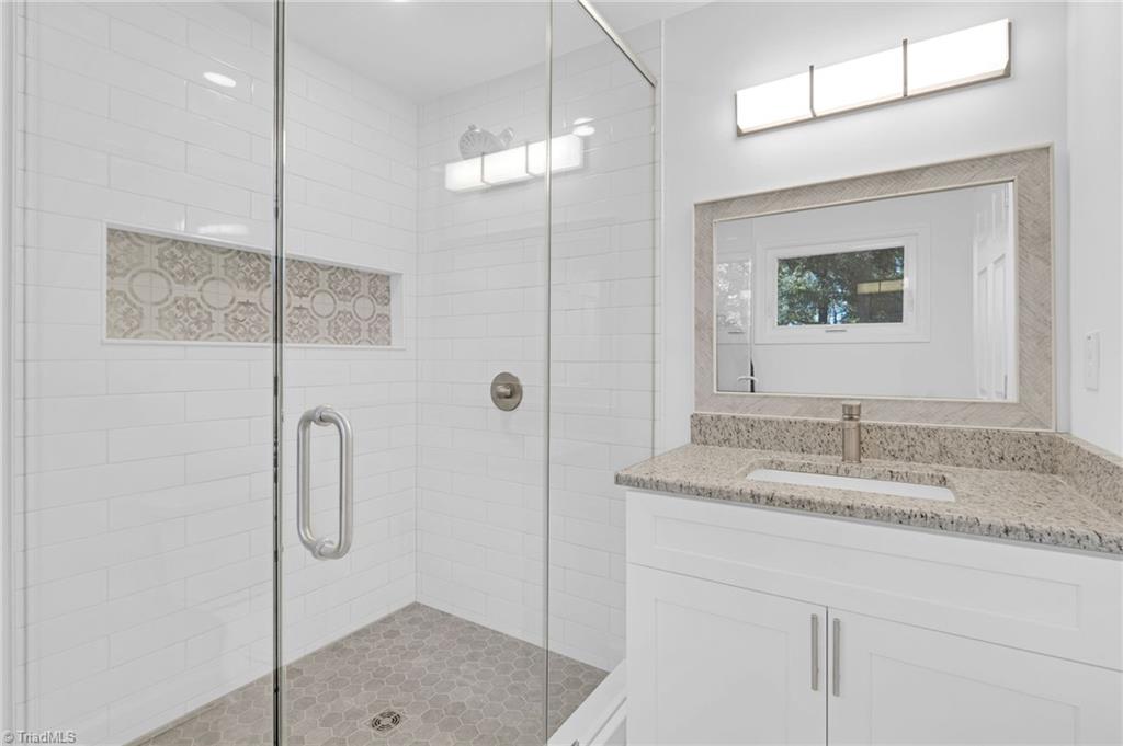 837 Willow Place