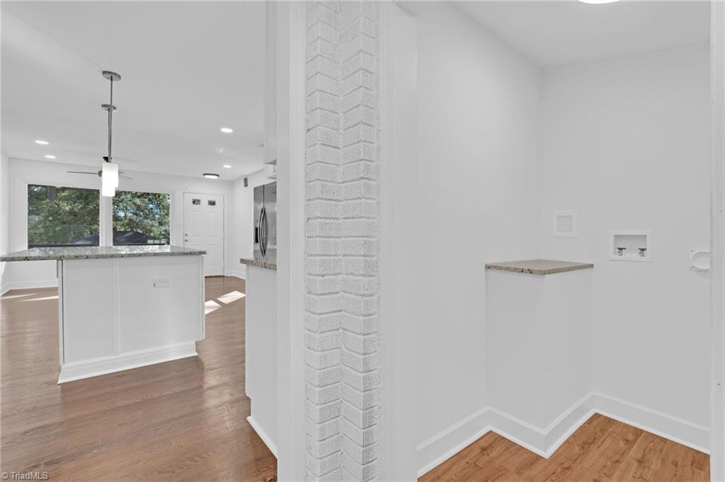 837 Willow Place