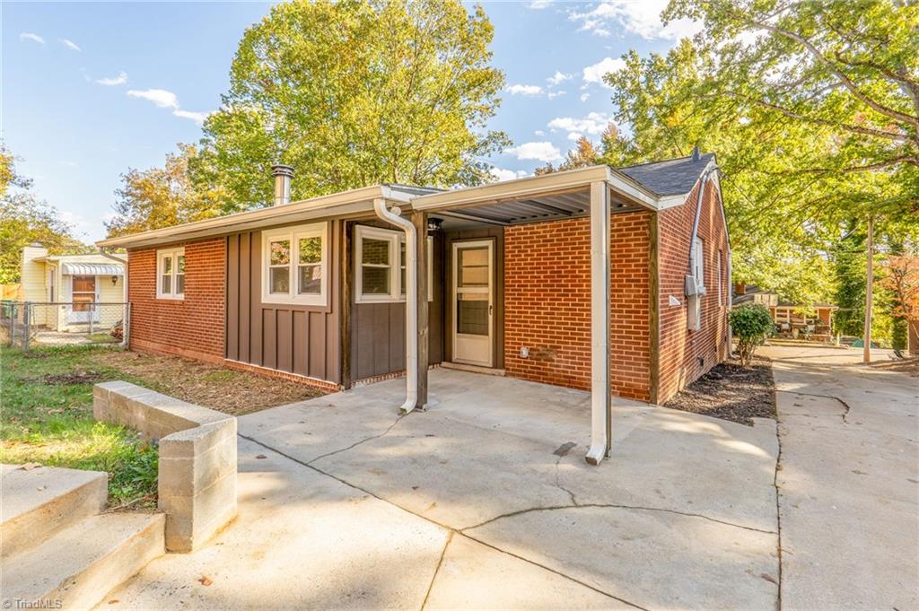 837 Willow Place