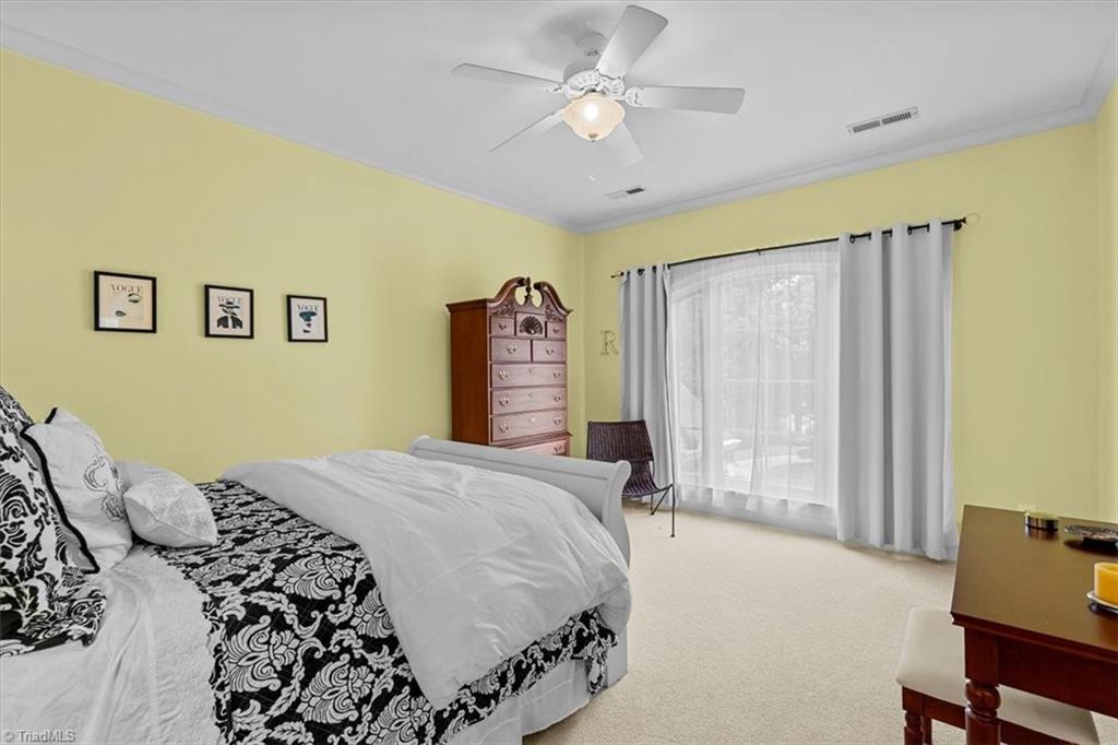 3 Laurel Cove