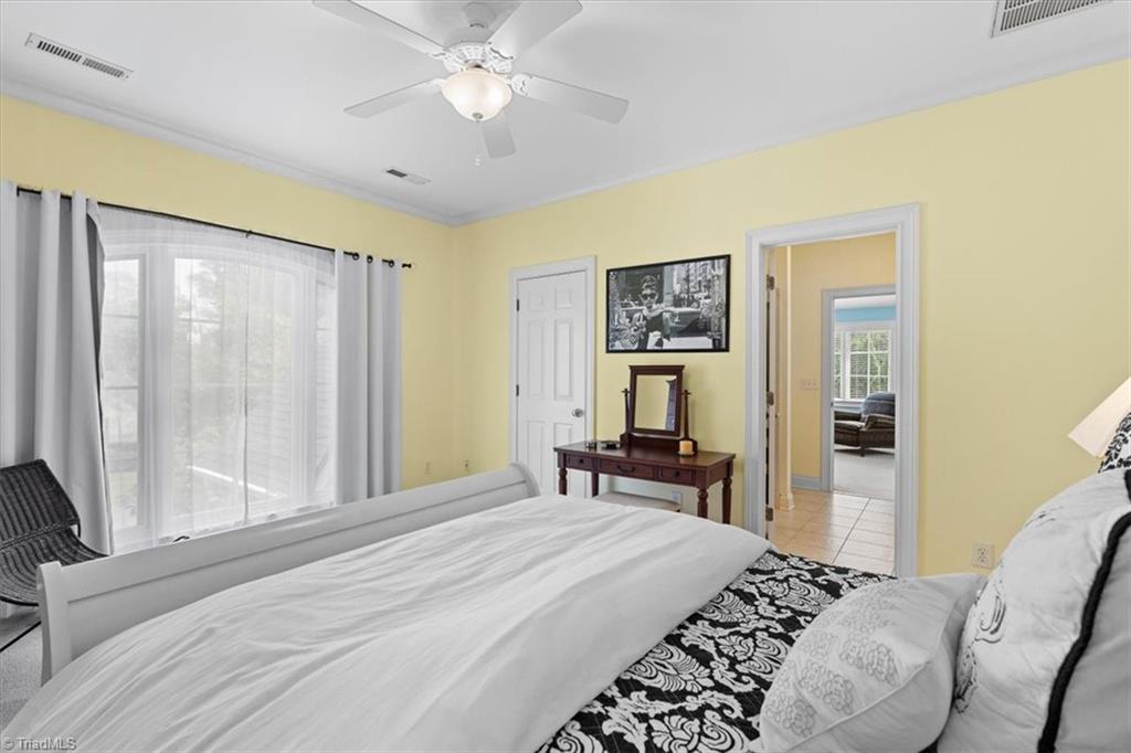 3 Laurel Cove