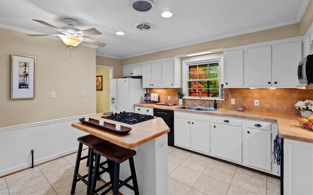 104 Bellwood Court