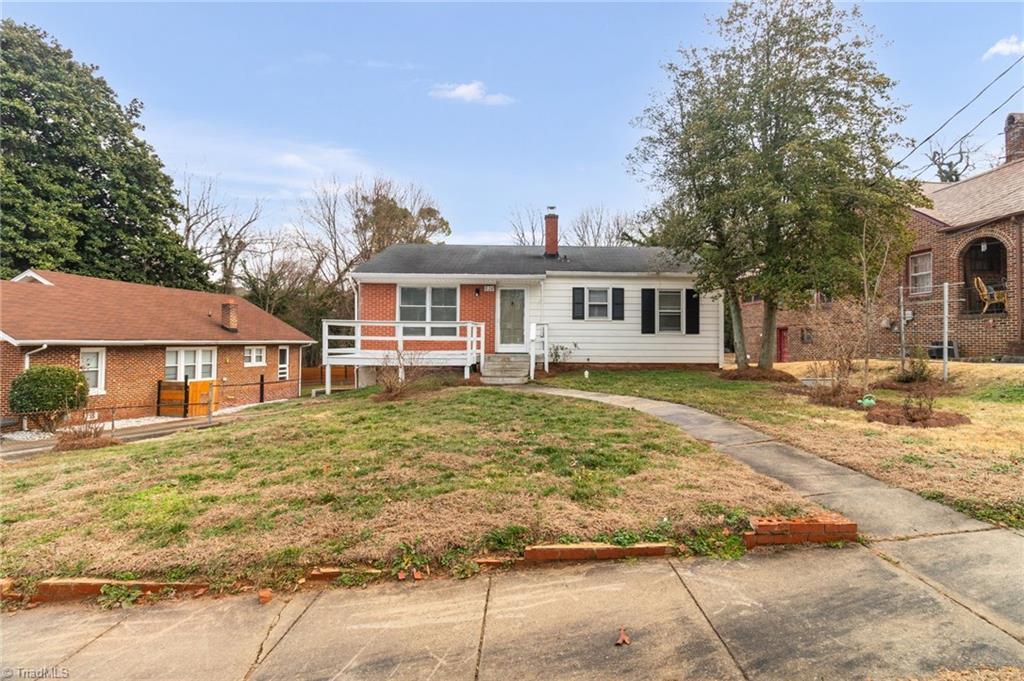 828 Circle Drive