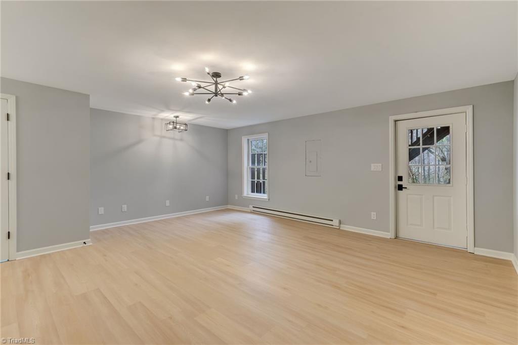 1813 North Winds Drive, Winston-Salem