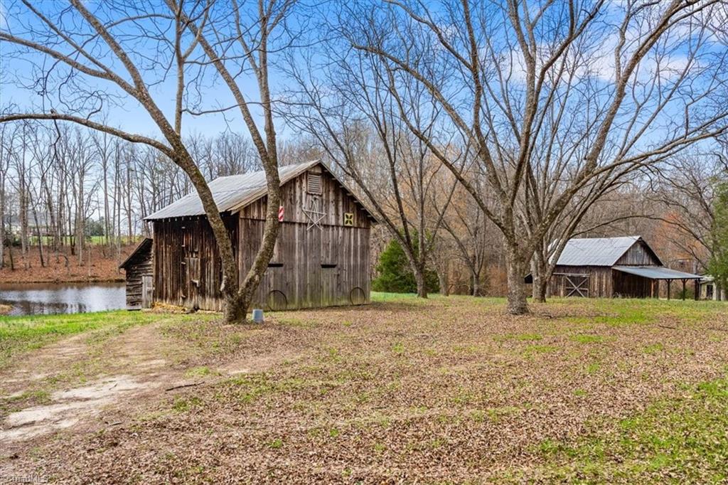 8417 Linville Road
