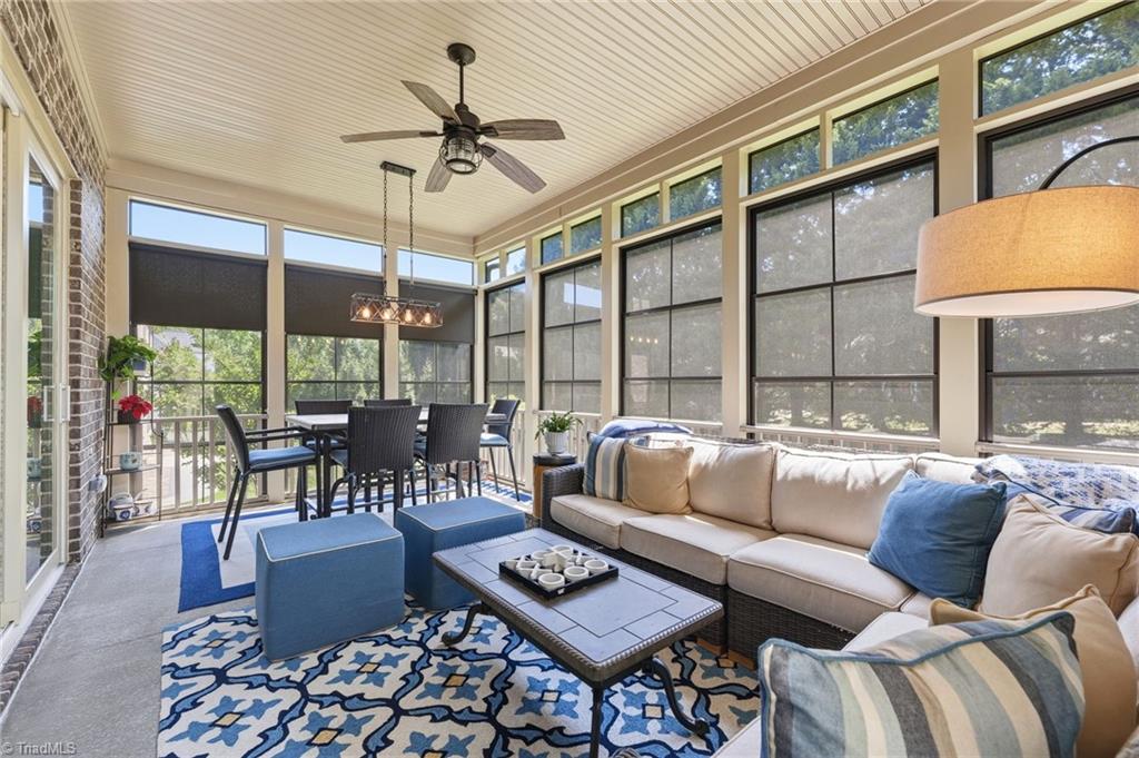 5723 Woodrose Lane