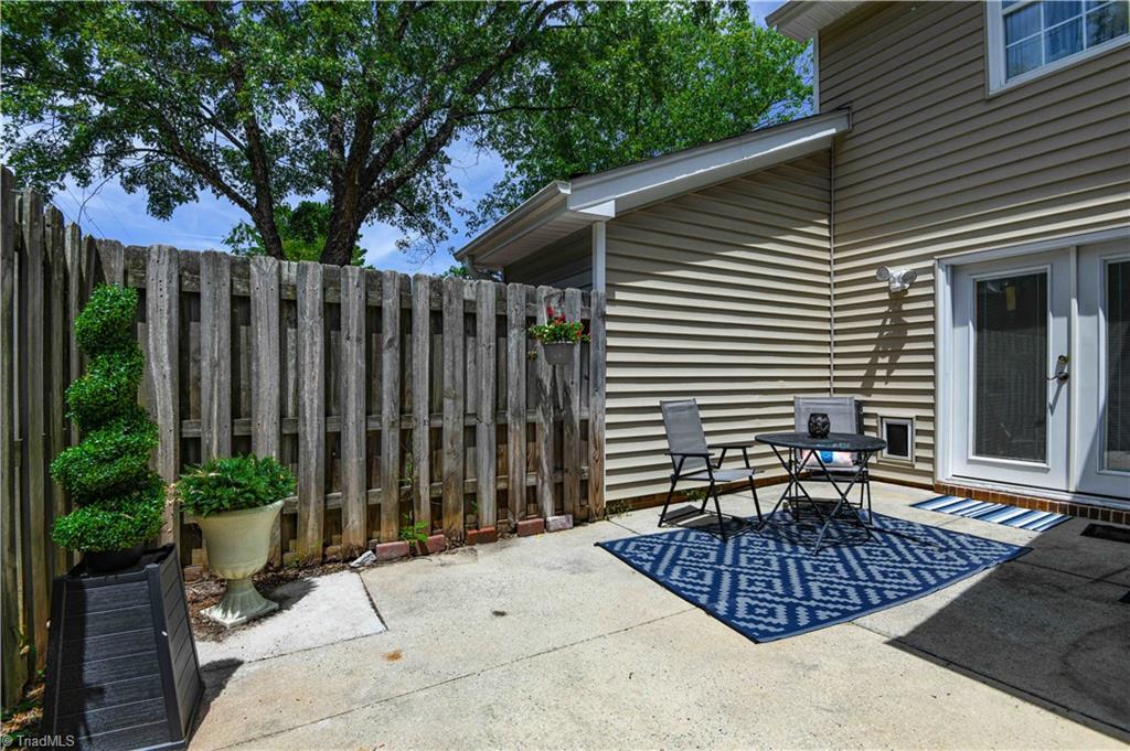 2667 Cottage Place