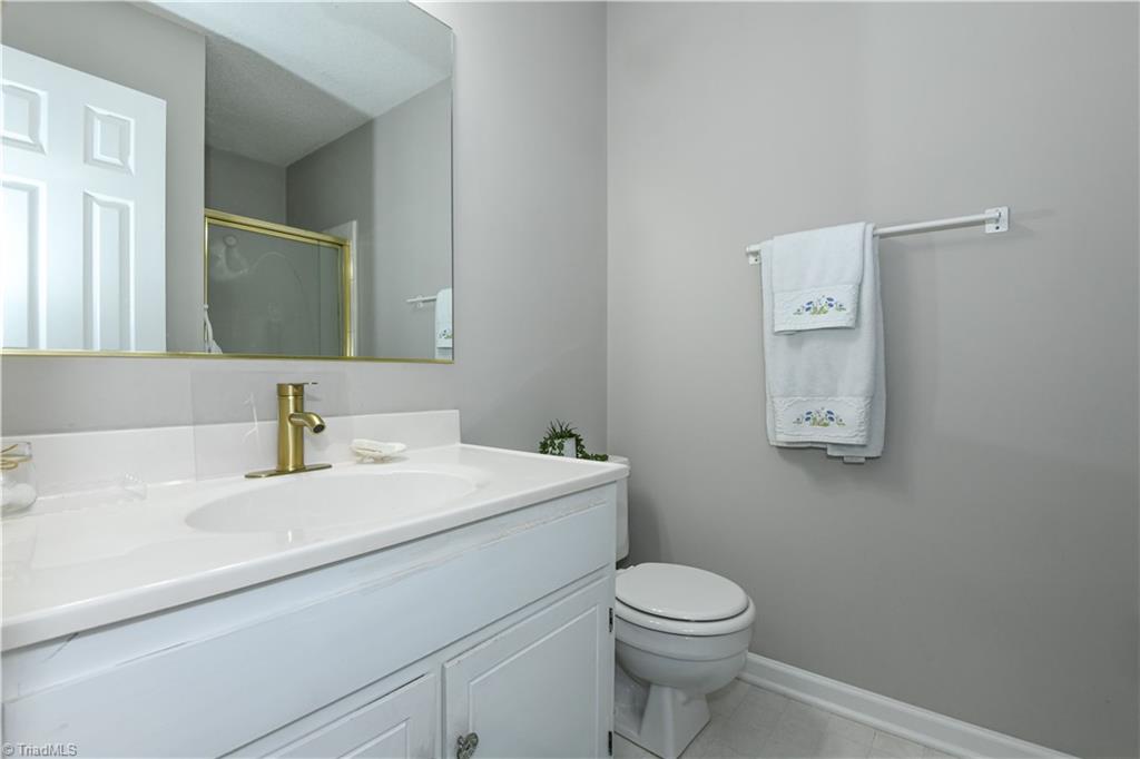 2667 Cottage Place