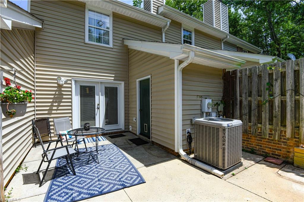 2667 Cottage Place