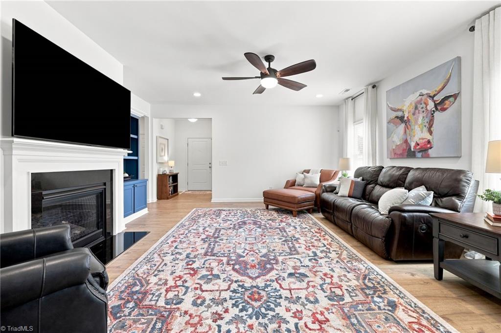 2525 William Joseph Lane