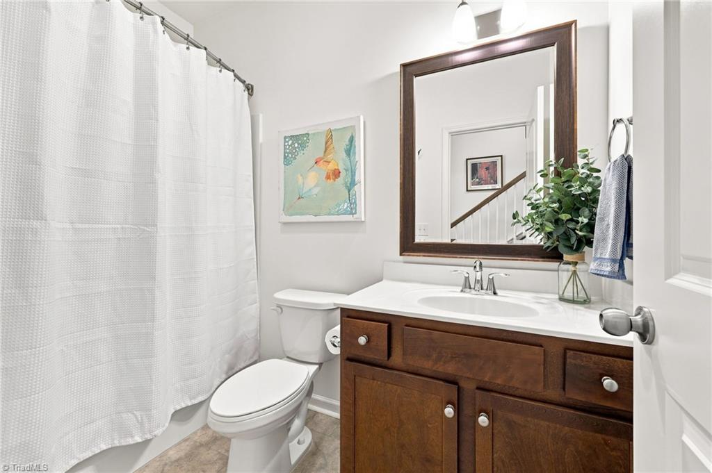 2525 William Joseph Lane