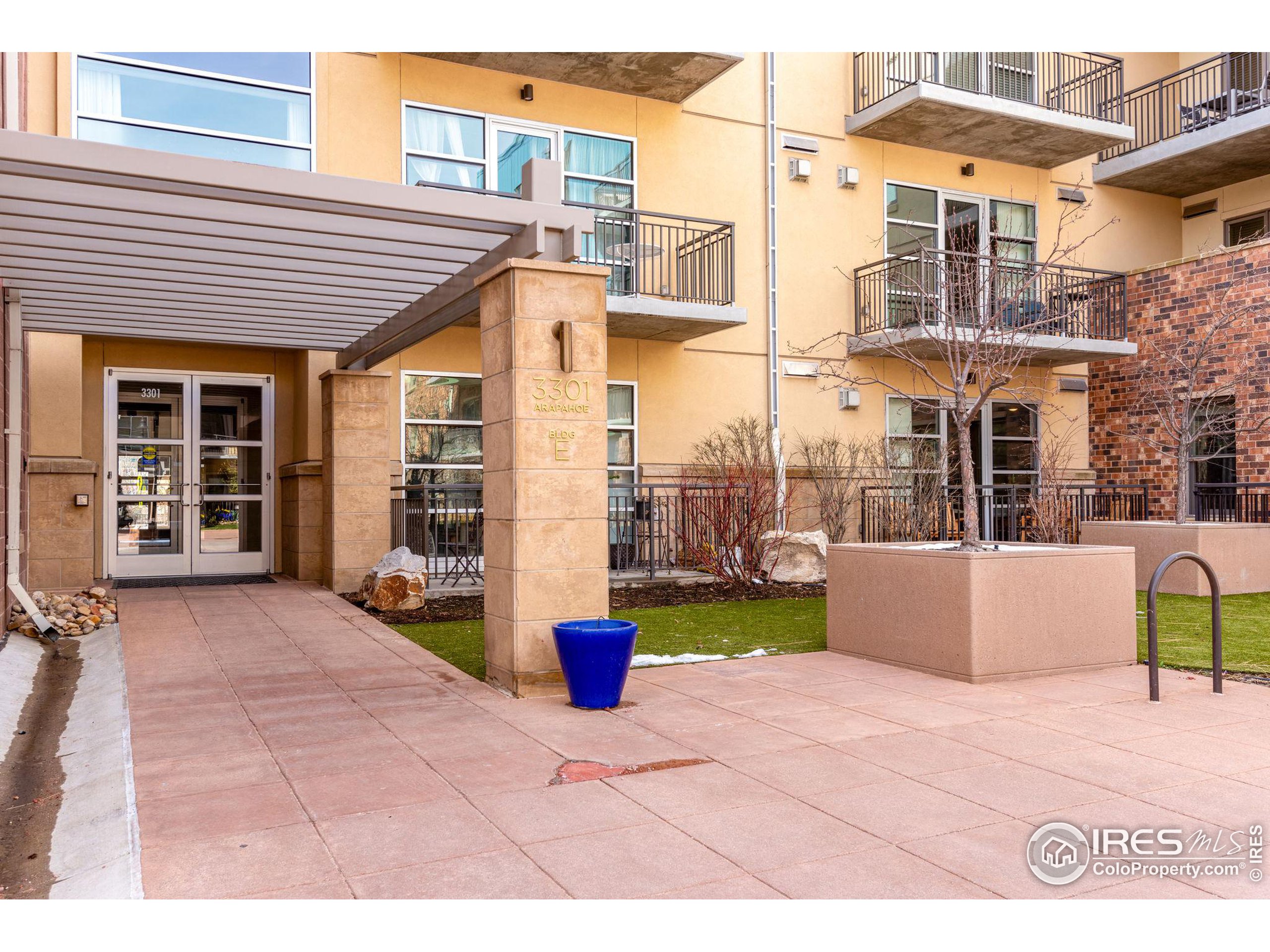 3301 Arapahoe Ave 319