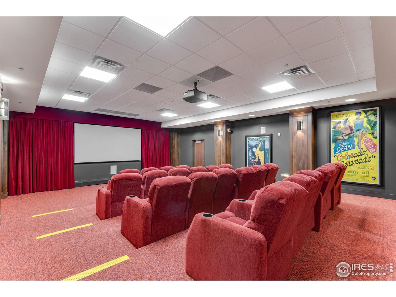 3301 Arapahoe Ave 319