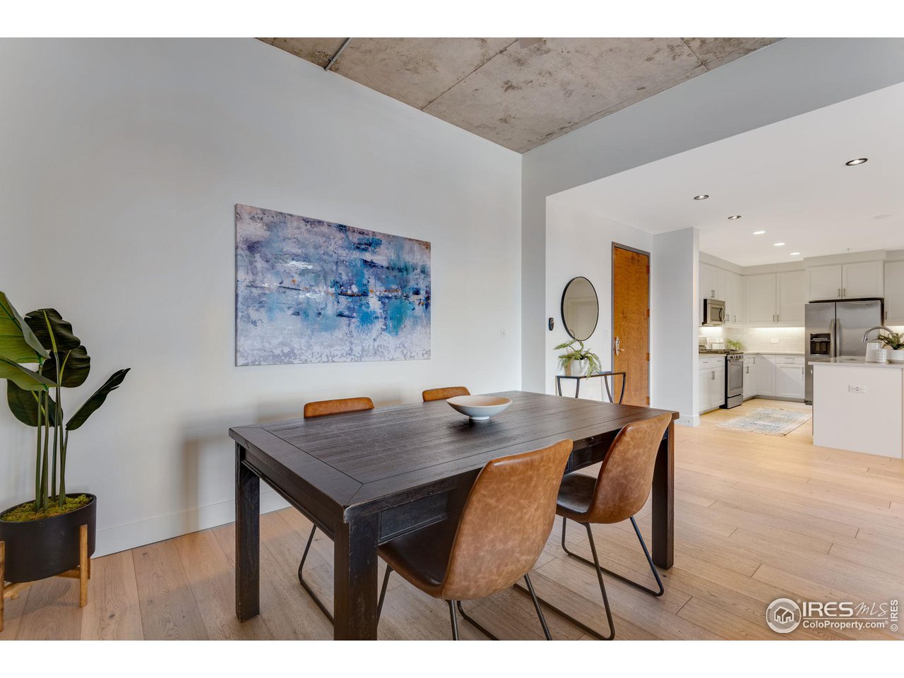 3301 Arapahoe Ave 319