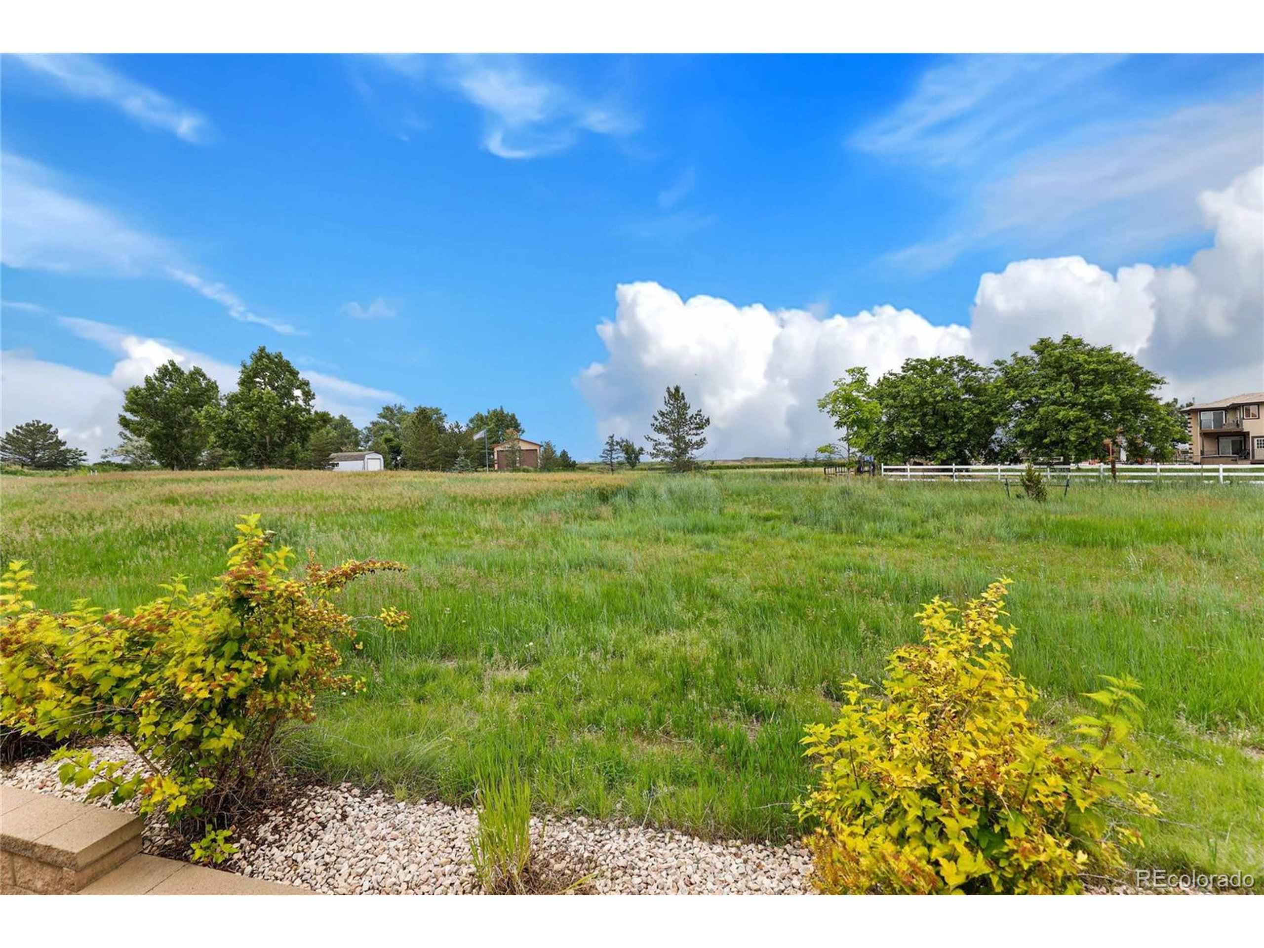 2485 Red Hawk Pl