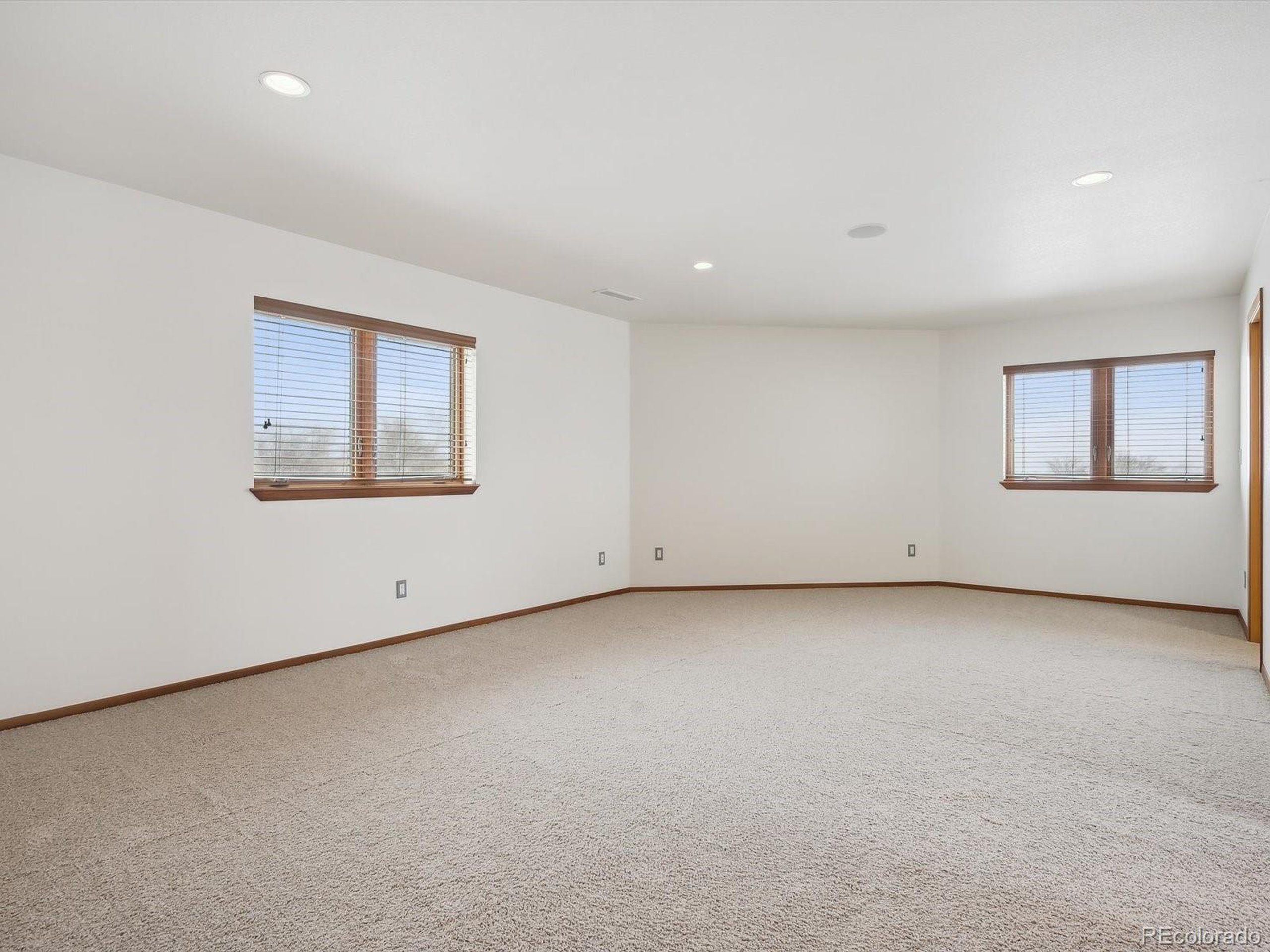 2485 Red Hawk Pl