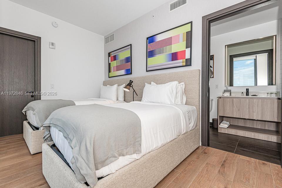 398 NE 5th St # 2418