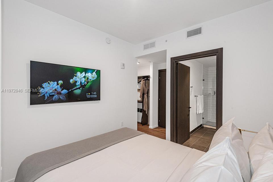 398 NE 5th St # 2418