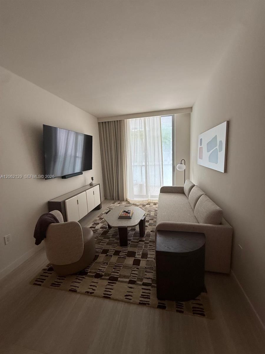1611 SW 2nd Avenue # 1206