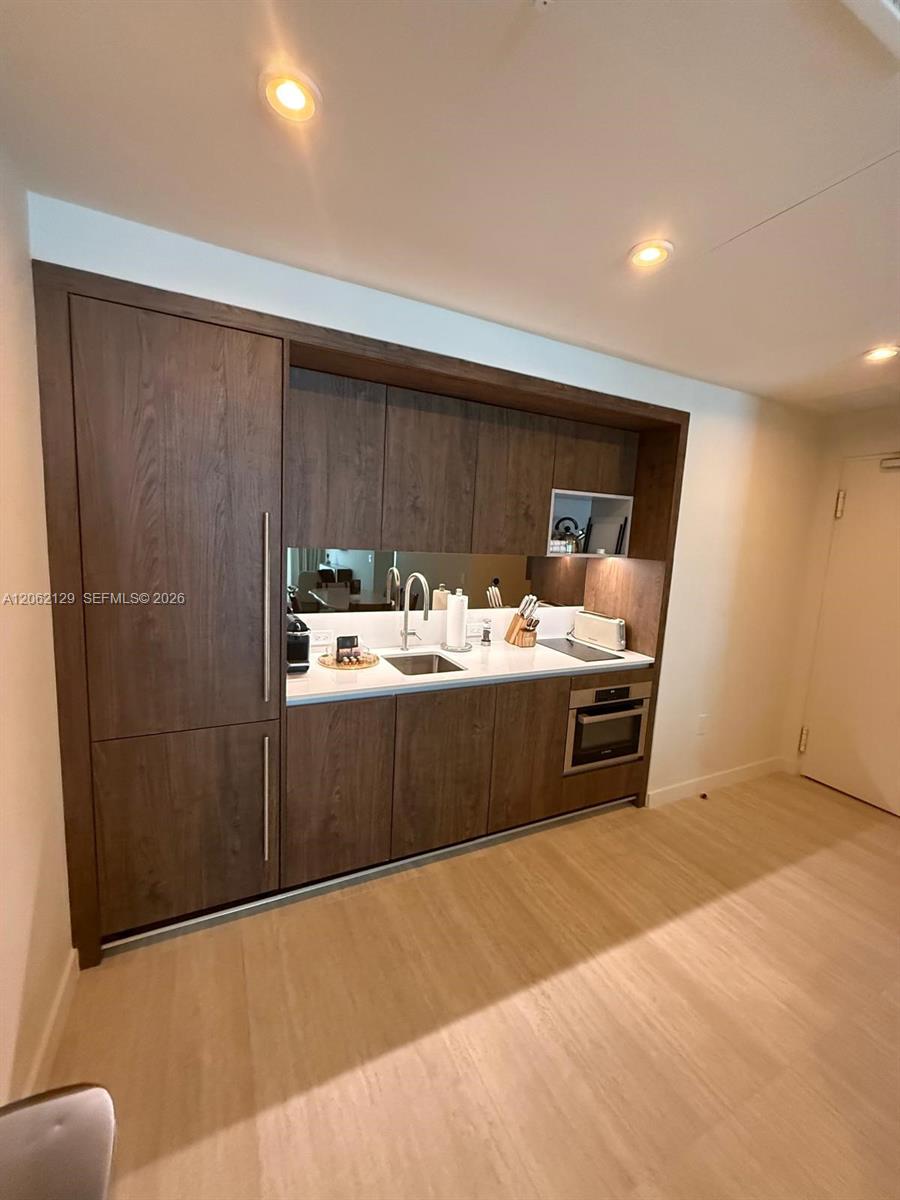 1611 SW 2nd Avenue # 1206