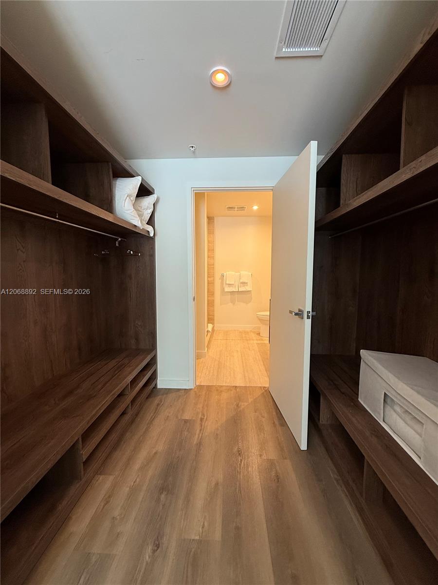 1611 SW 2nd Avenue # 416