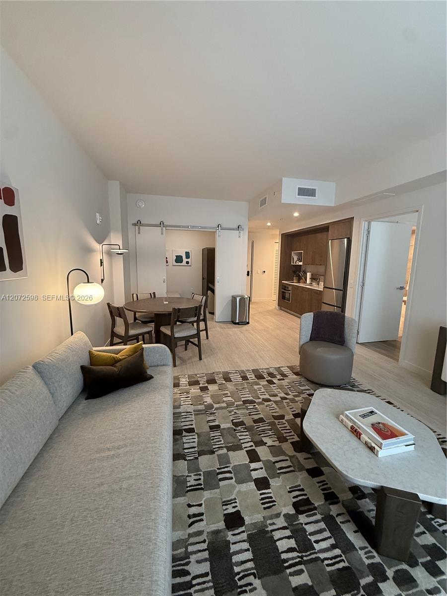 1611 SW 2nd Avenue # 202