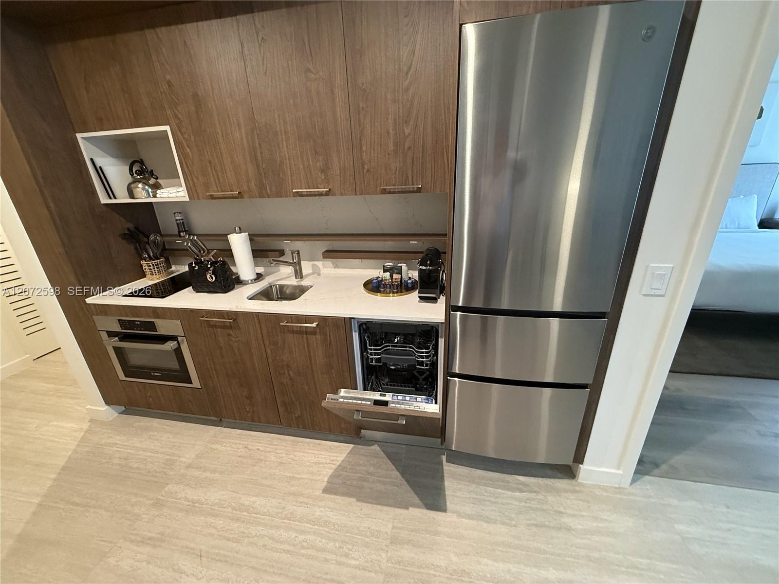 1611 SW 2nd Avenue # 202