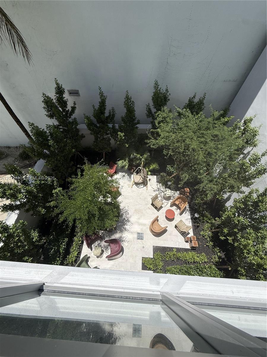 1611 SW 2nd Avenue # 202