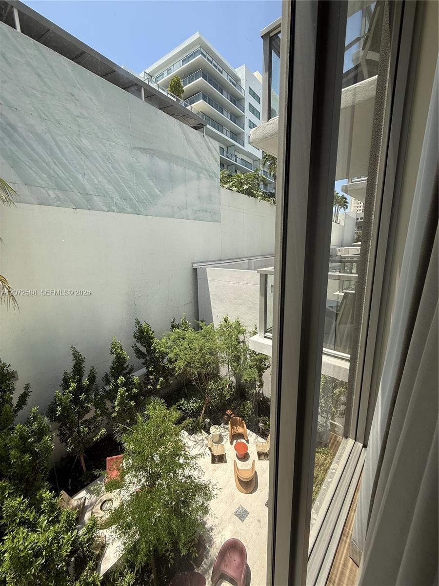 1611 SW 2nd Avenue # 202