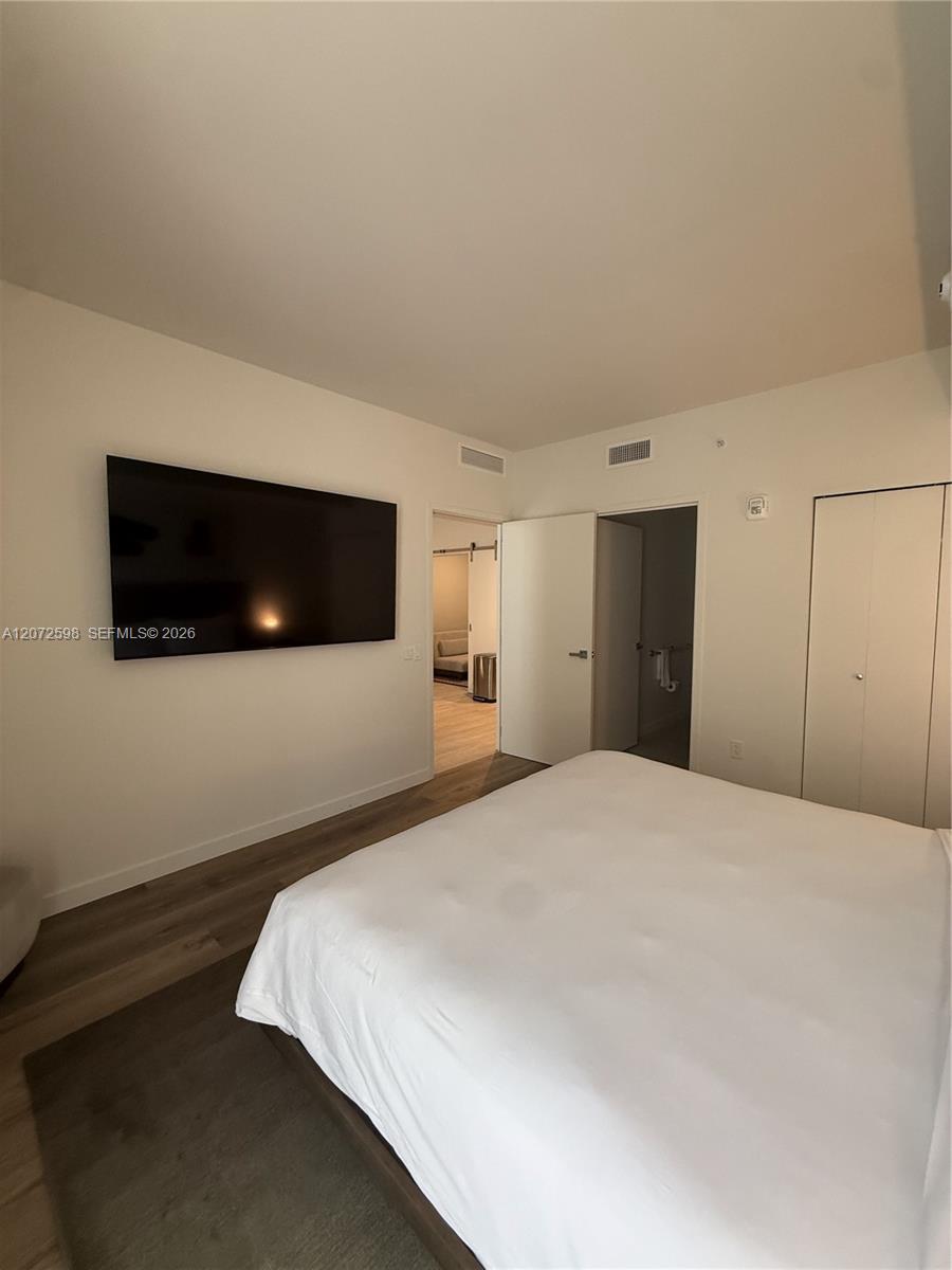 1611 SW 2nd Avenue # 202