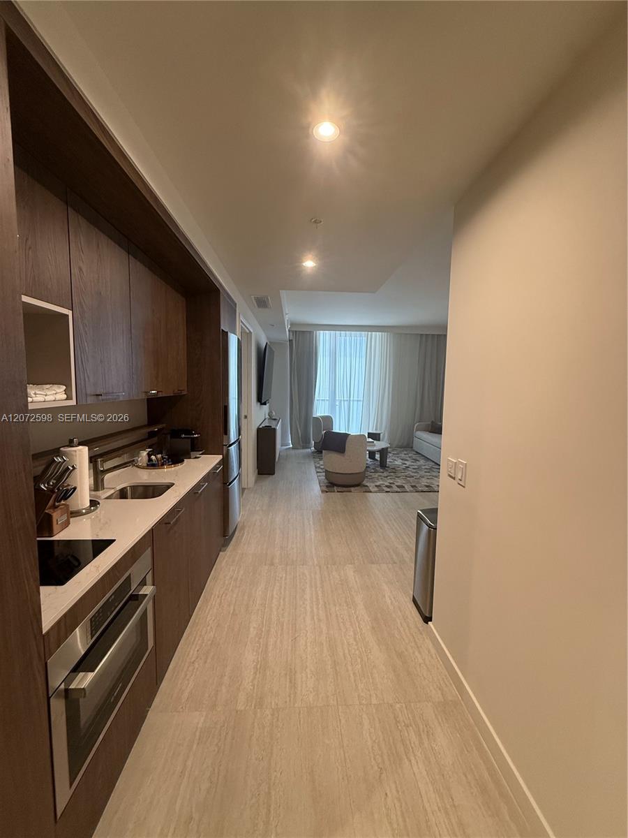 1611 SW 2nd Avenue # 202