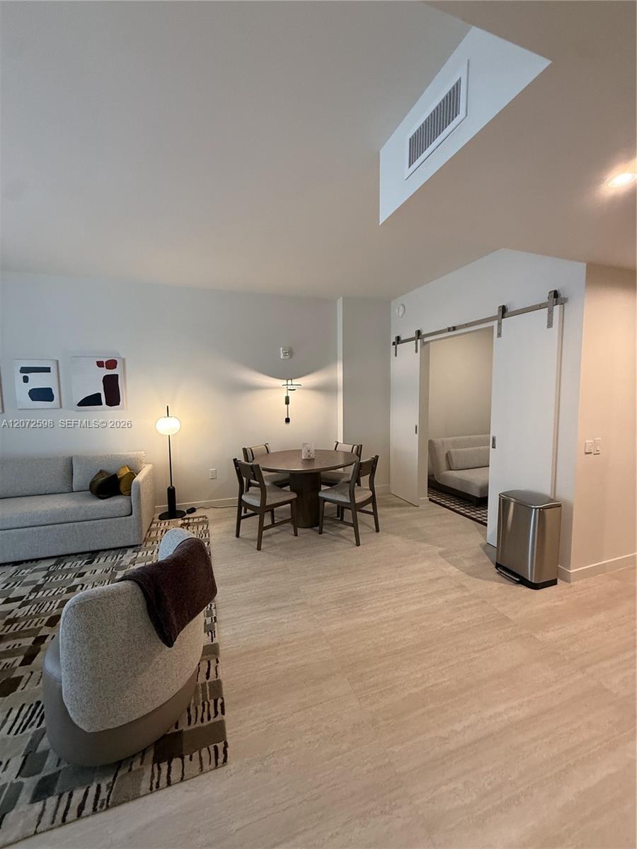 1611 SW 2nd Avenue # 202