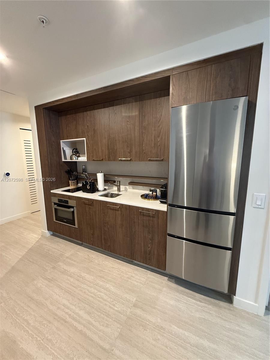 1611 SW 2nd Avenue # 202