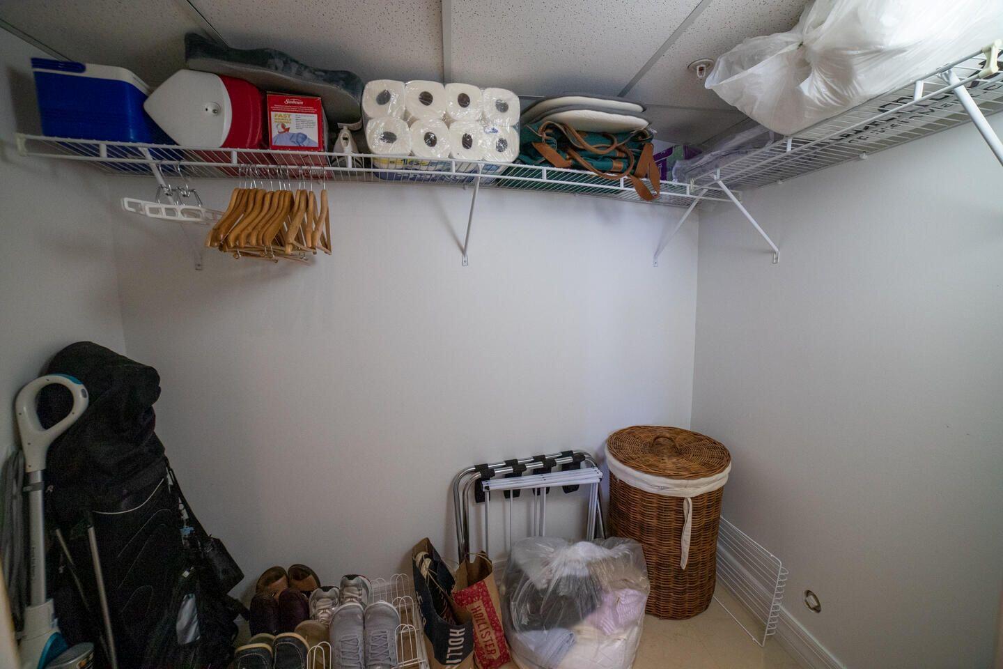 3000 N Ocean Drive 33b