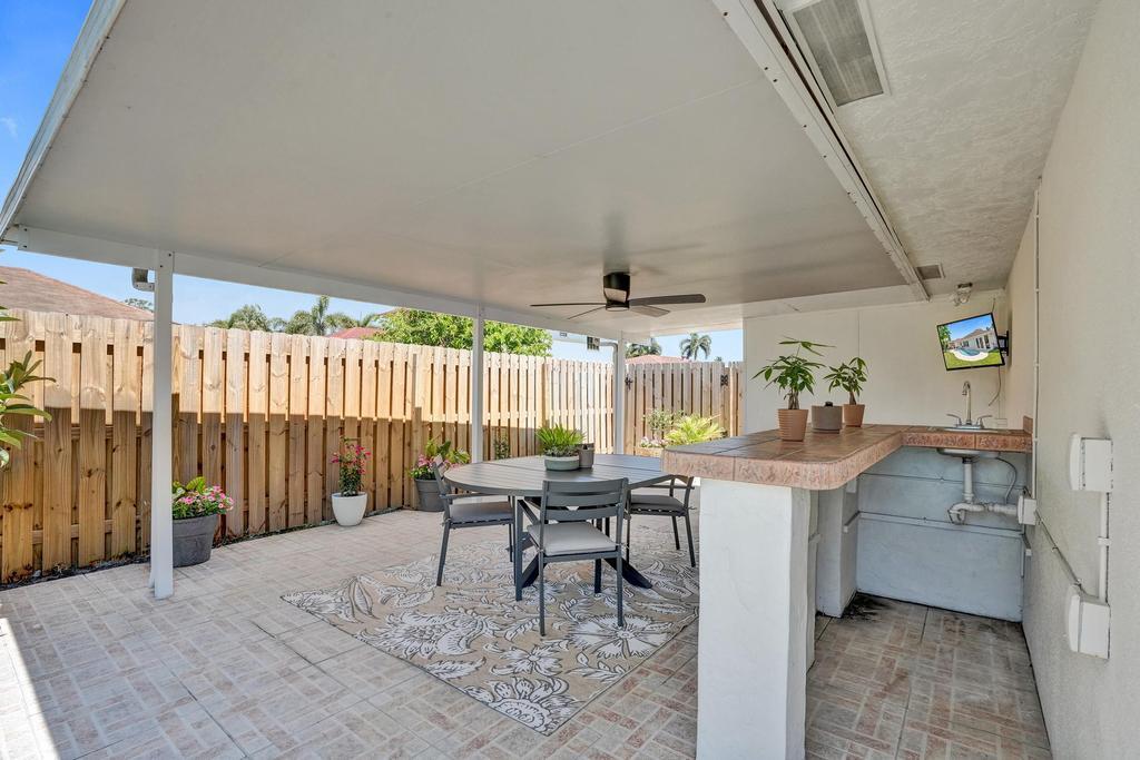 2603 W Carandis Road