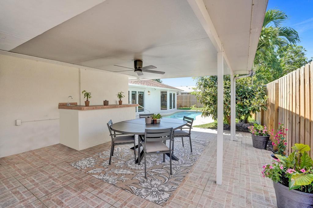 2603 W Carandis Road