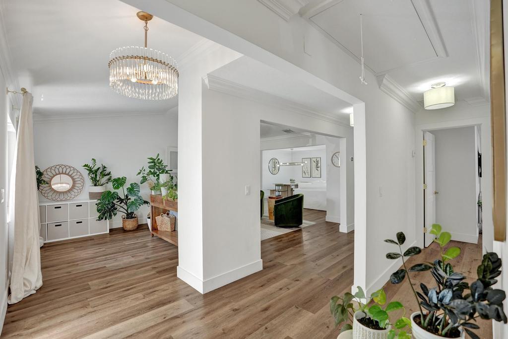 2603 W Carandis Road