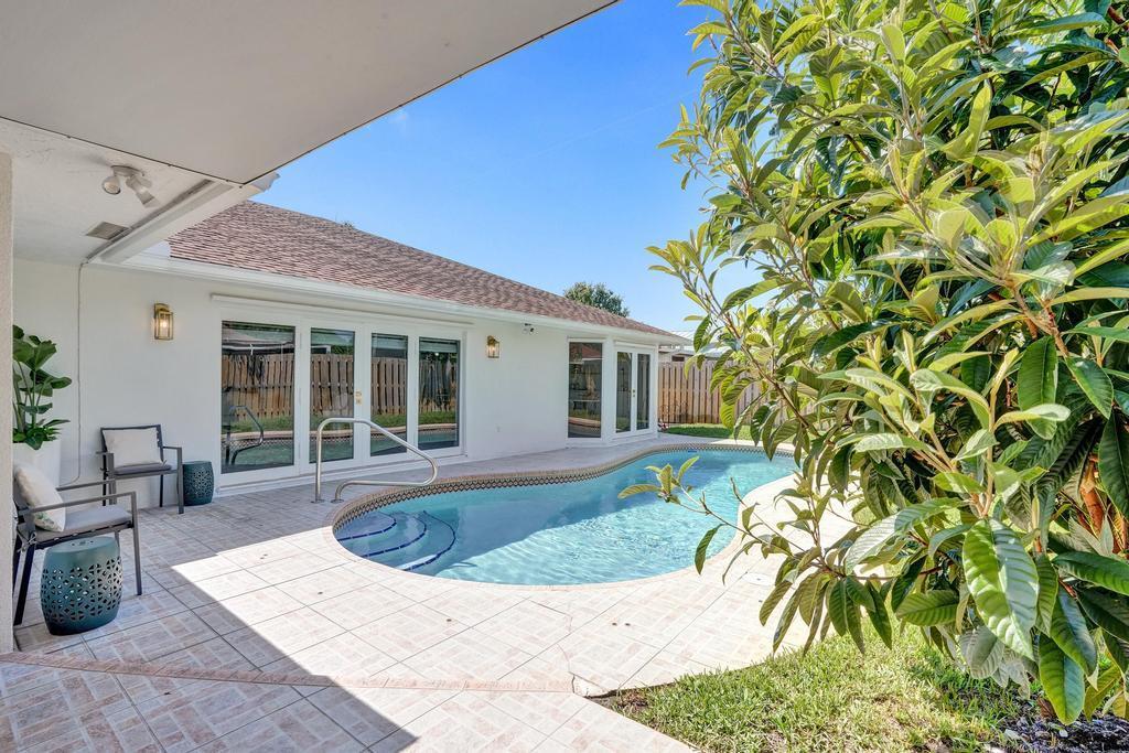 2603 W Carandis Road