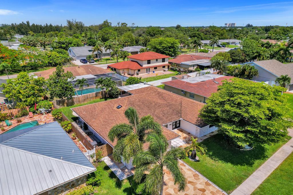 2603 W Carandis Road