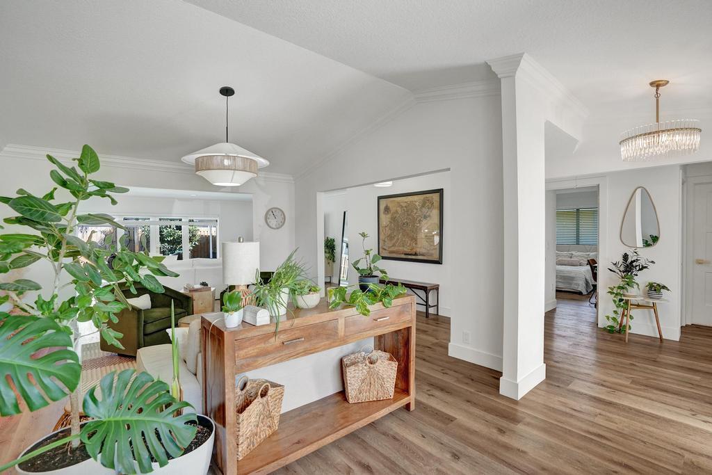 2603 W Carandis Road