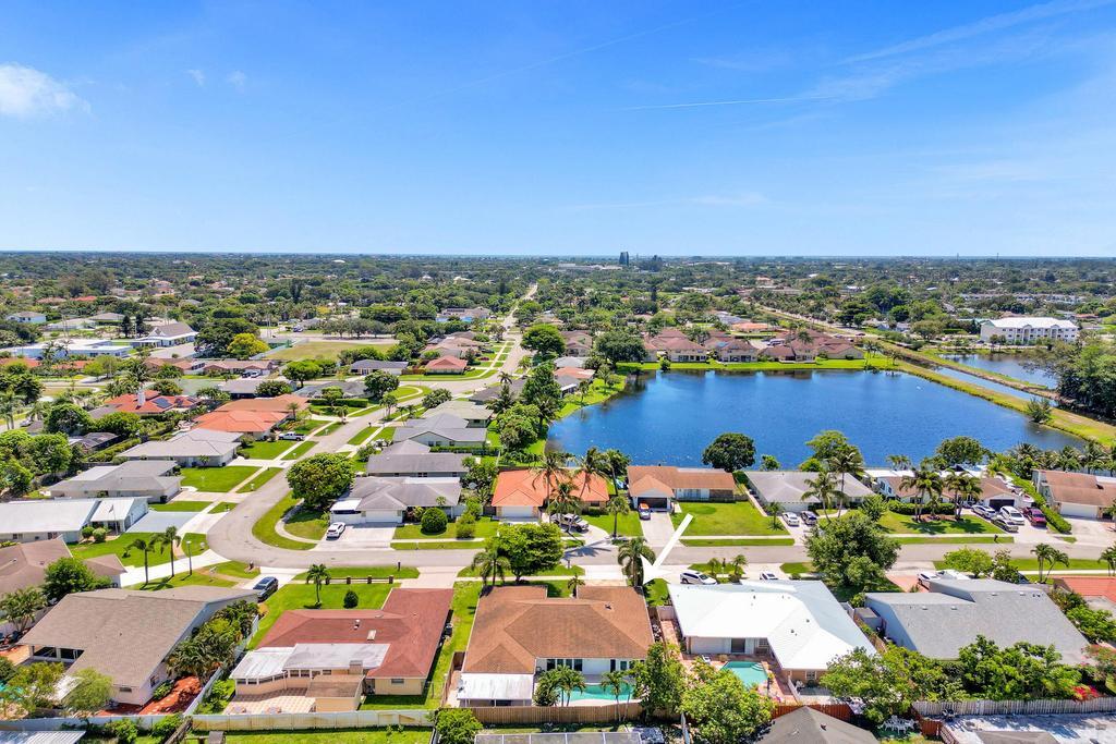 2603 W Carandis Road