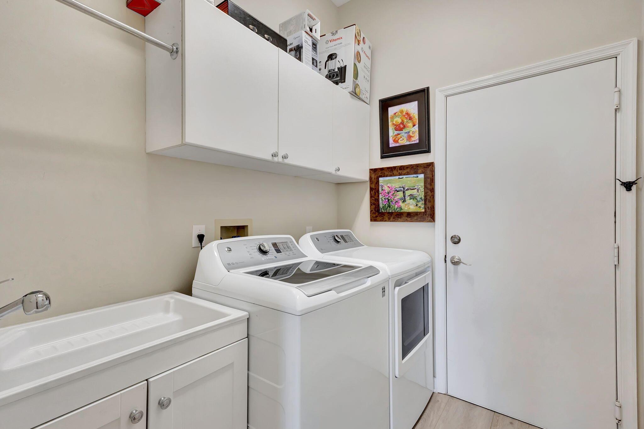 89 Monterey Pointe Drive