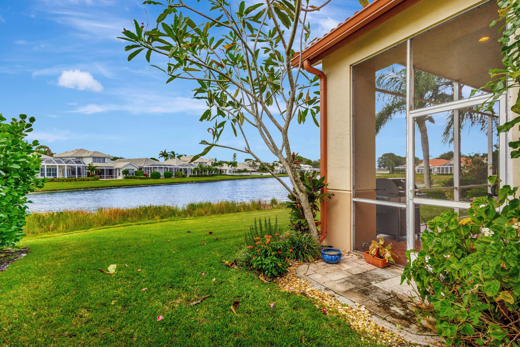 89 Monterey Pointe Drive