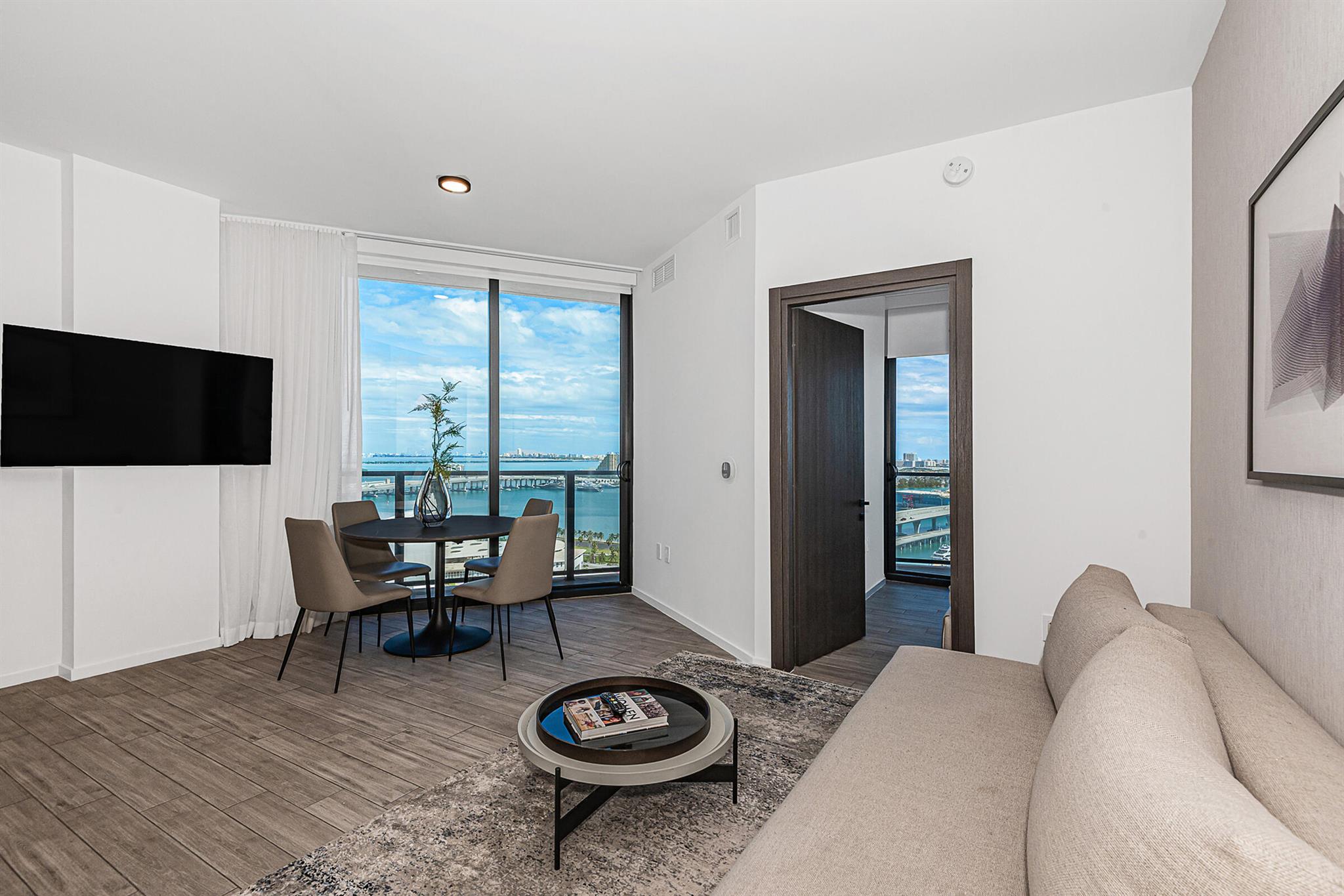 398 NE 5th Street 1609