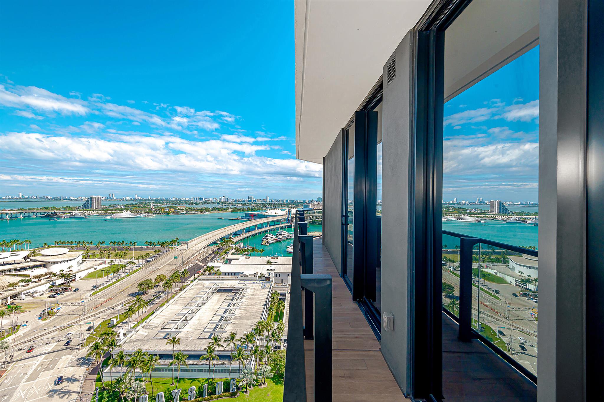 398 NE 5th Street 1609