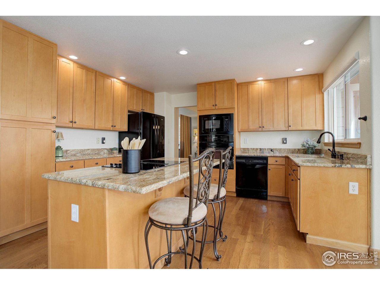 381 Baker Ln